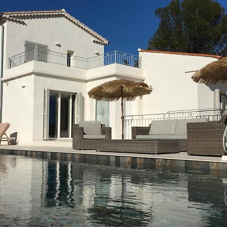 Villa Du Belvedere - La Chambre Mer Saint-Raphaël Exteriör bild