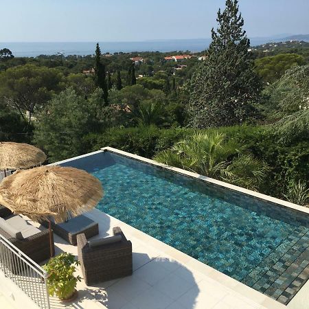 Villa Du Belvedere - La Chambre Mer Saint-Raphaël Exteriör bild