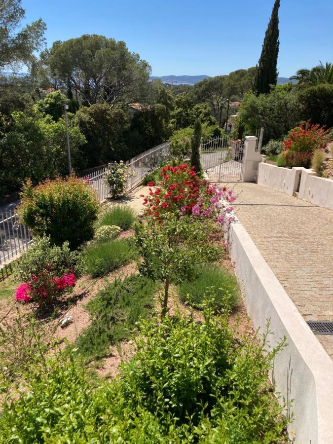 Villa Du Belvedere - La Chambre Mer Saint-Raphaël Exteriör bild